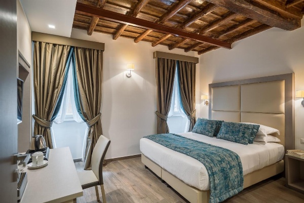 Reginella Suites image 1