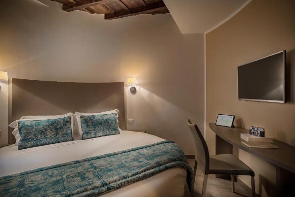 Reginella Suites image 12