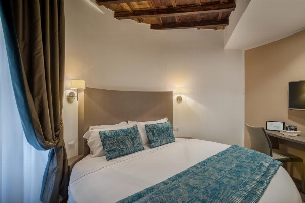 Reginella Suites image 15